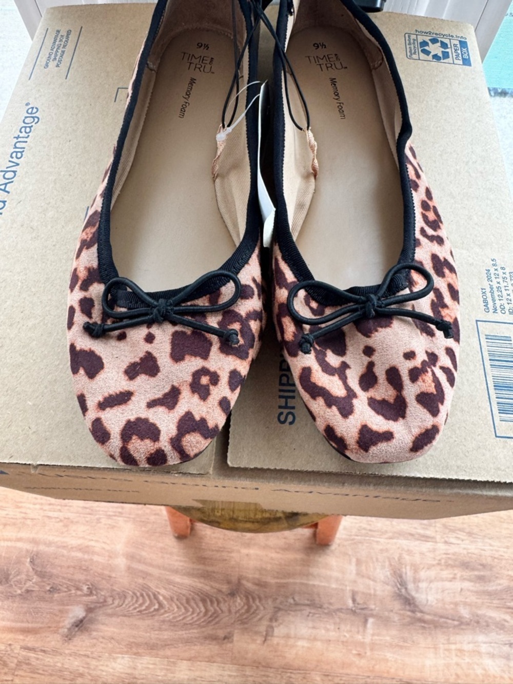Time and Tru Women's Leopard Print Ballet Flats Size 9.5 NWT Memory Foam Bow - Picture 4 of 6